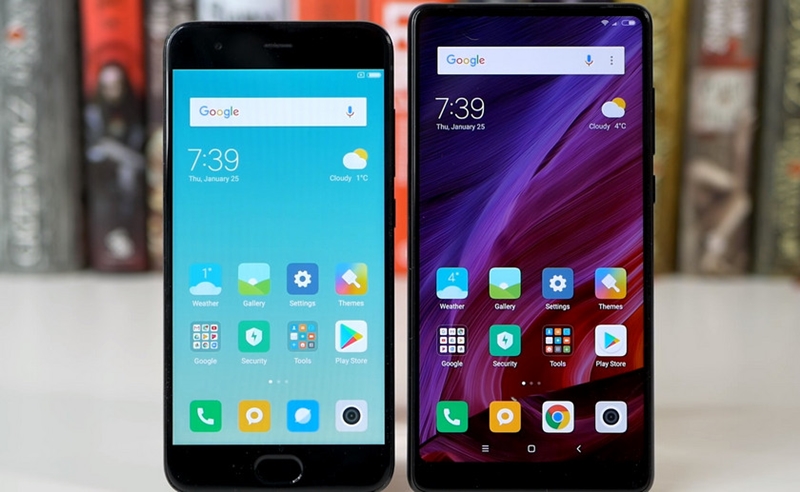 Xiaomi Mi 6 и Mi Mix 2 на фото